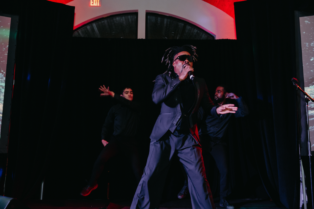 Gallery Image #slidesGrid22