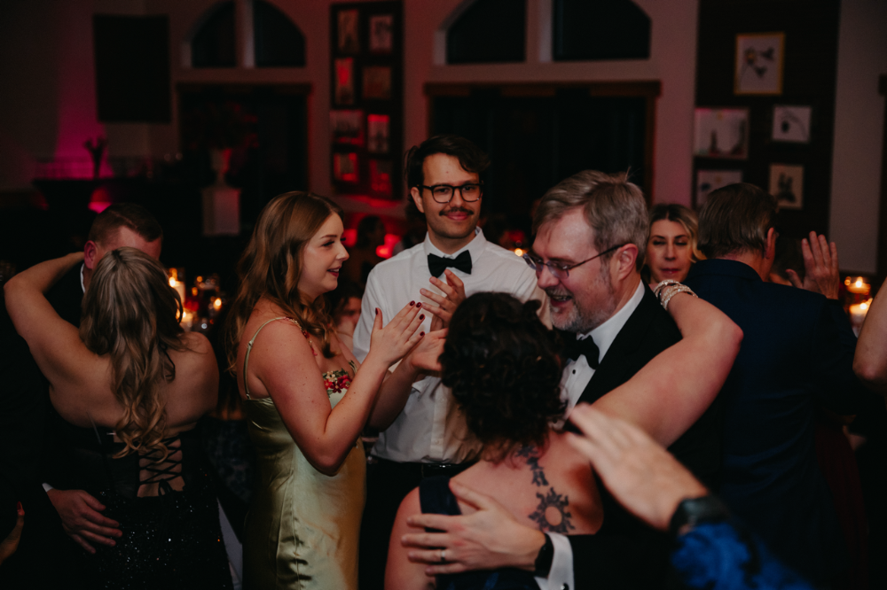 Gallery Image #slidesGrid94