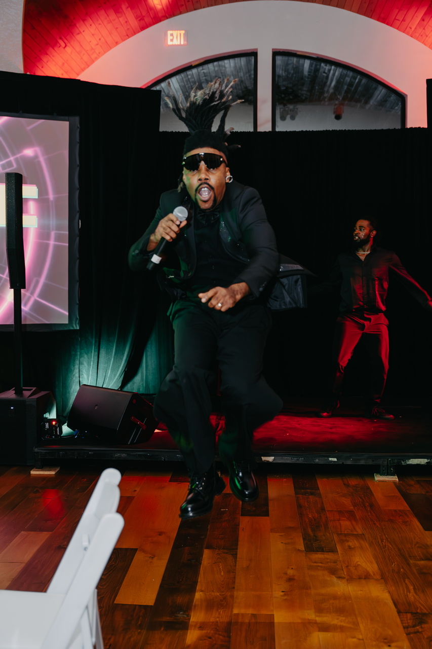 Gallery Image #slidesGrid183