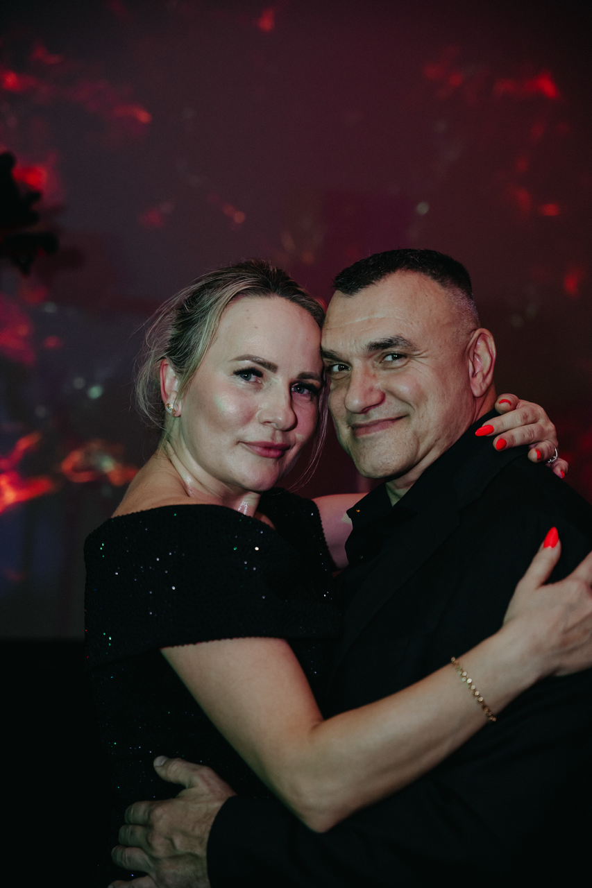 Gallery Image #slidesGrid210