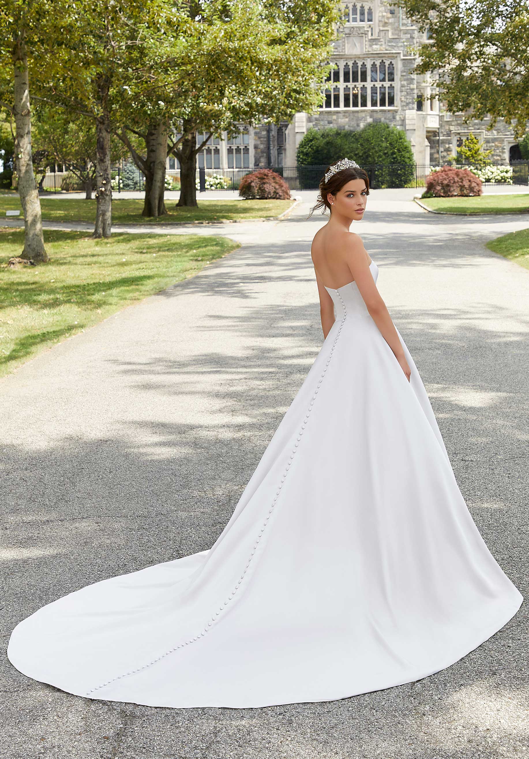 Mori lee outlet 5684